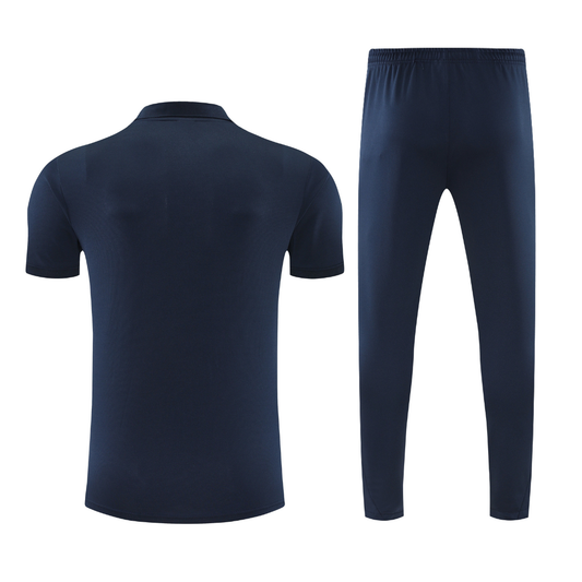 Barcellona Blu scuro 2026 Training Set – Polo + Pants Slim Fit
