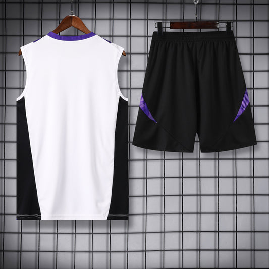 Real madrid whyte and black completo con canottiera