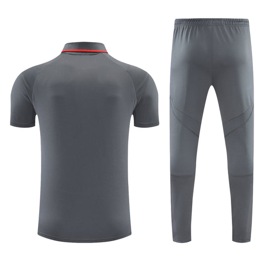 Bayern Monaco Grigio 2026 Training Set – Polo + Pants Slim Fit