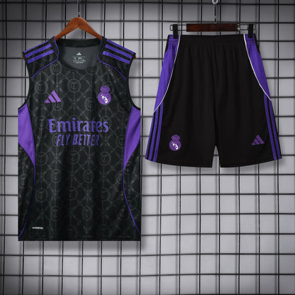 Real Madrid nero logo completo con canottiera 2026