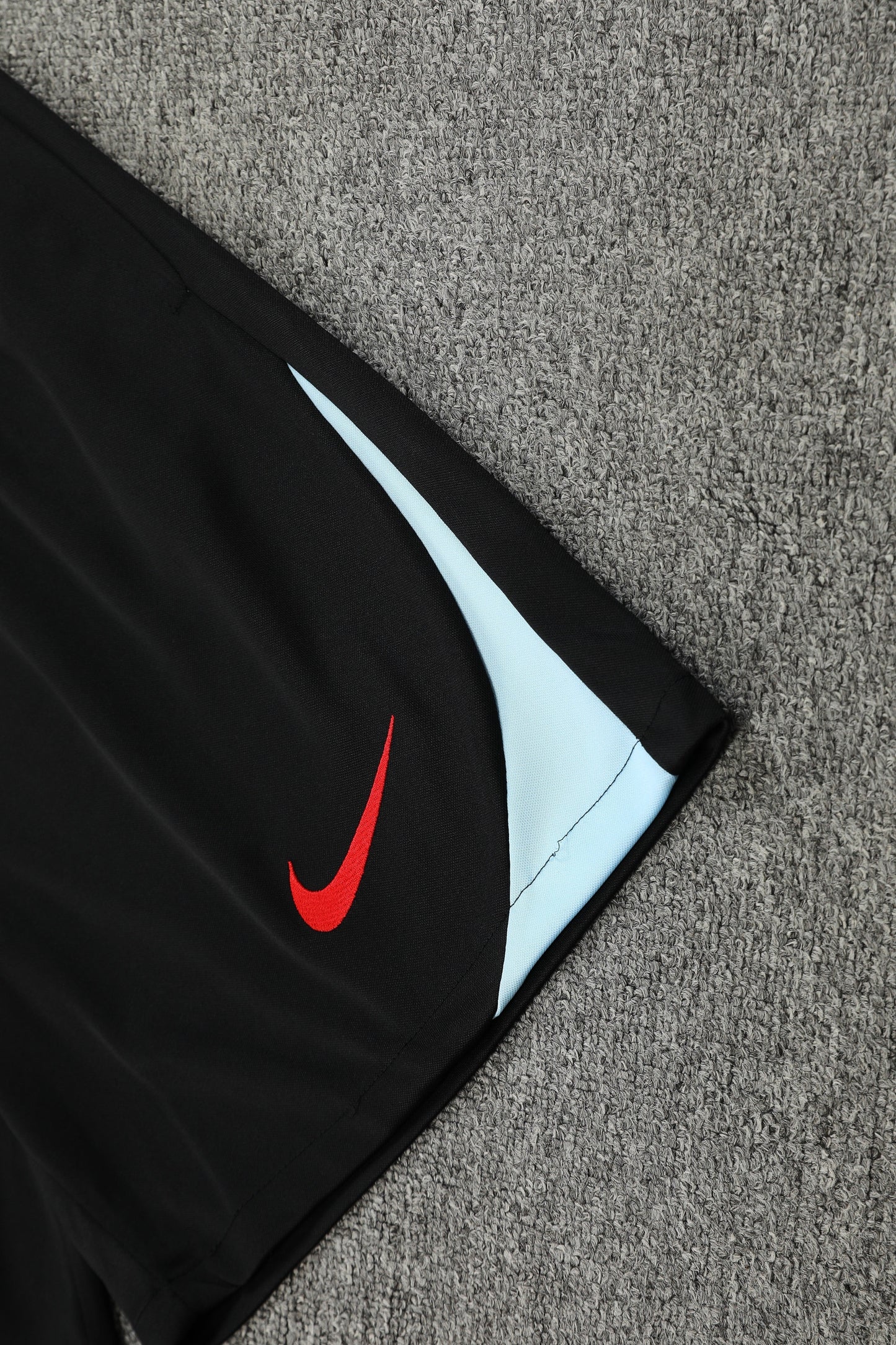 Barça azzurro completo con canottiera