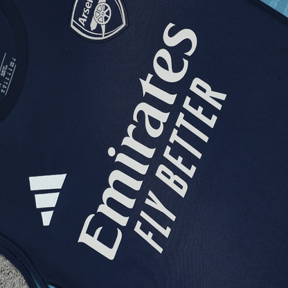 Arsenal Blu completo con canottiera