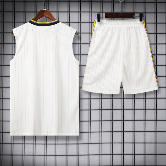 Man United completo con canottiera white yellow