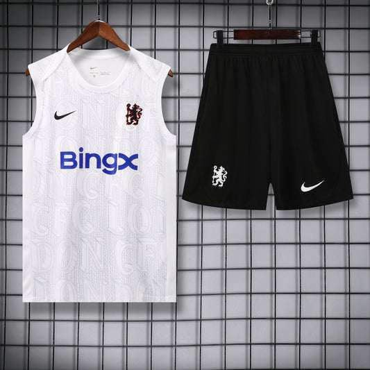 Chelsea bianco completo con canottiera 2026