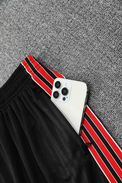 Manchester United Fantasy completo con canottiera 2025/26