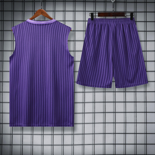 Real Madrid Viola completo con canottiera 2025/26