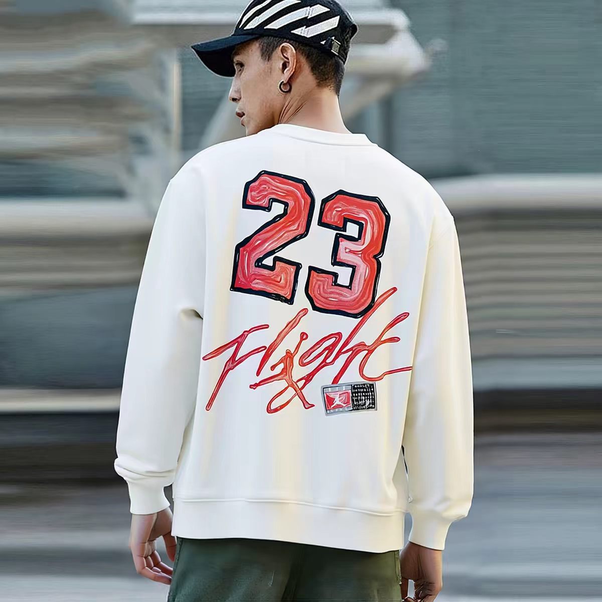 Felpa Uomo Streetwear con Grafica sul Retro