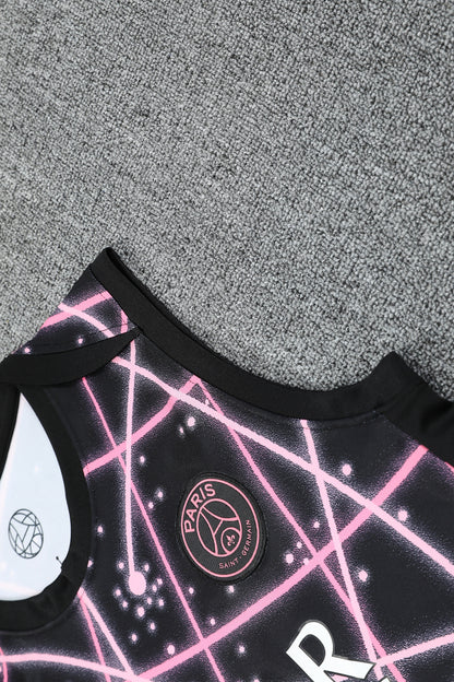 Paris Saint German fantasy nero e rosa completo con canottiera 2025/26
