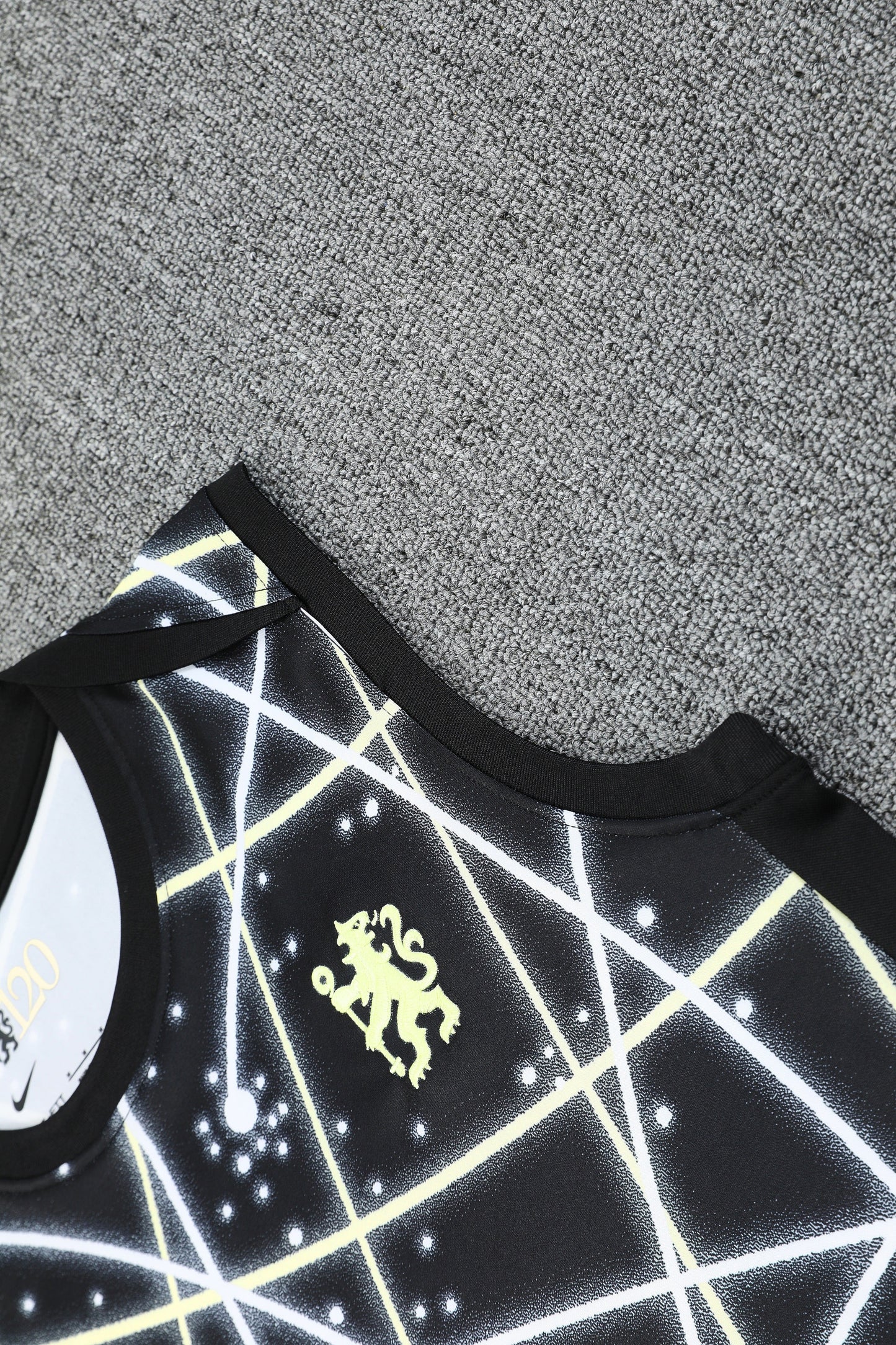 Chelsea Fantasy nero completo con canottiera 2025/26