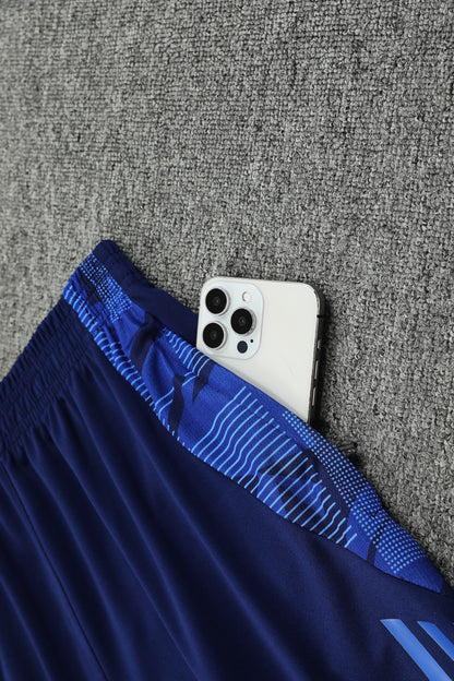 Al Nassr blu completo con canottiera