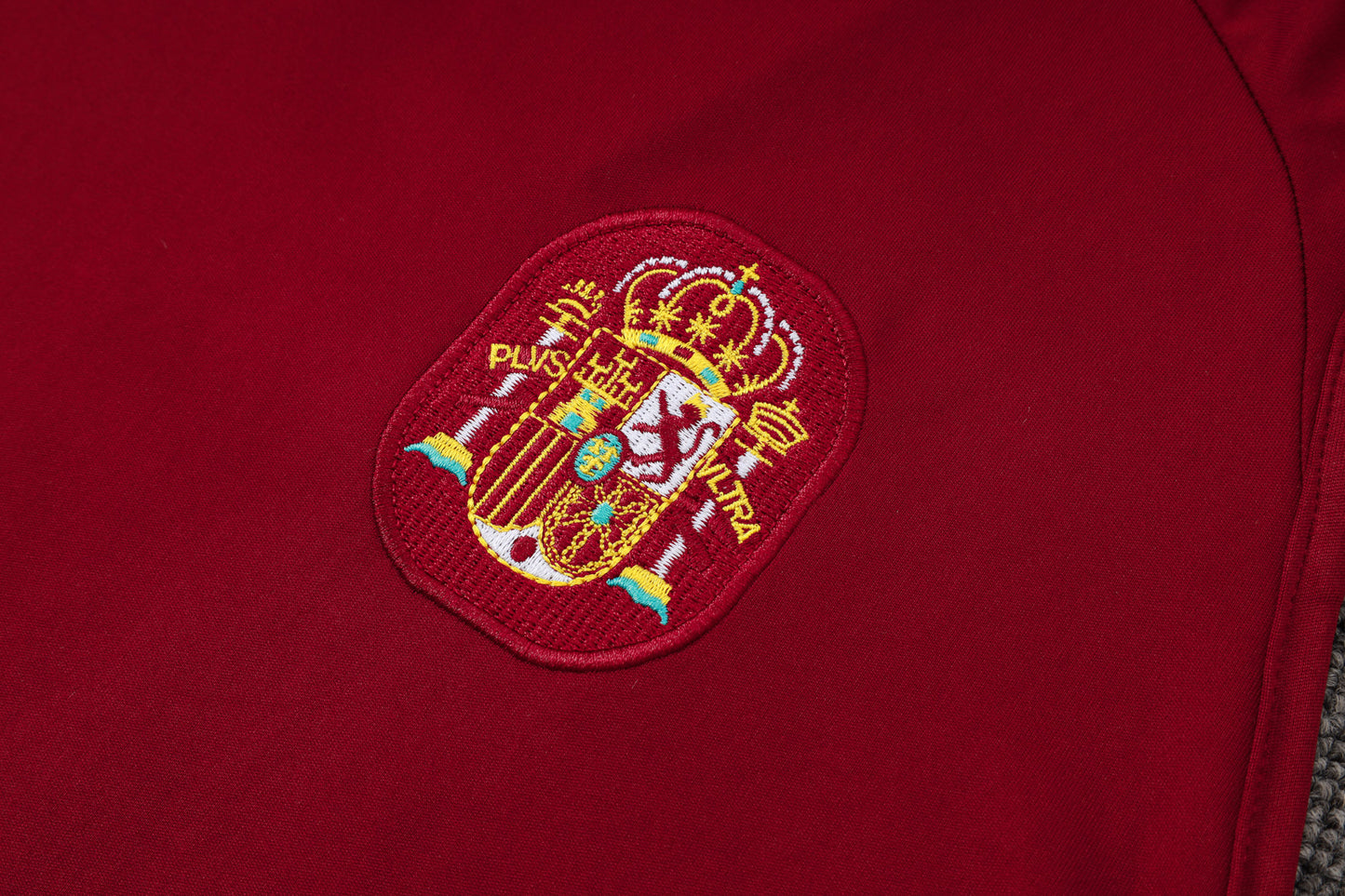 Spagna completo con canottiera rosso
