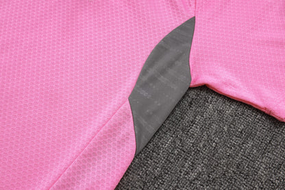 Inter Miami Rosa 2026 Training Set – Polo + Pants Slim Fit