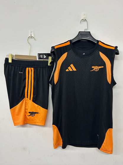 Arsenal completo black con canottiera