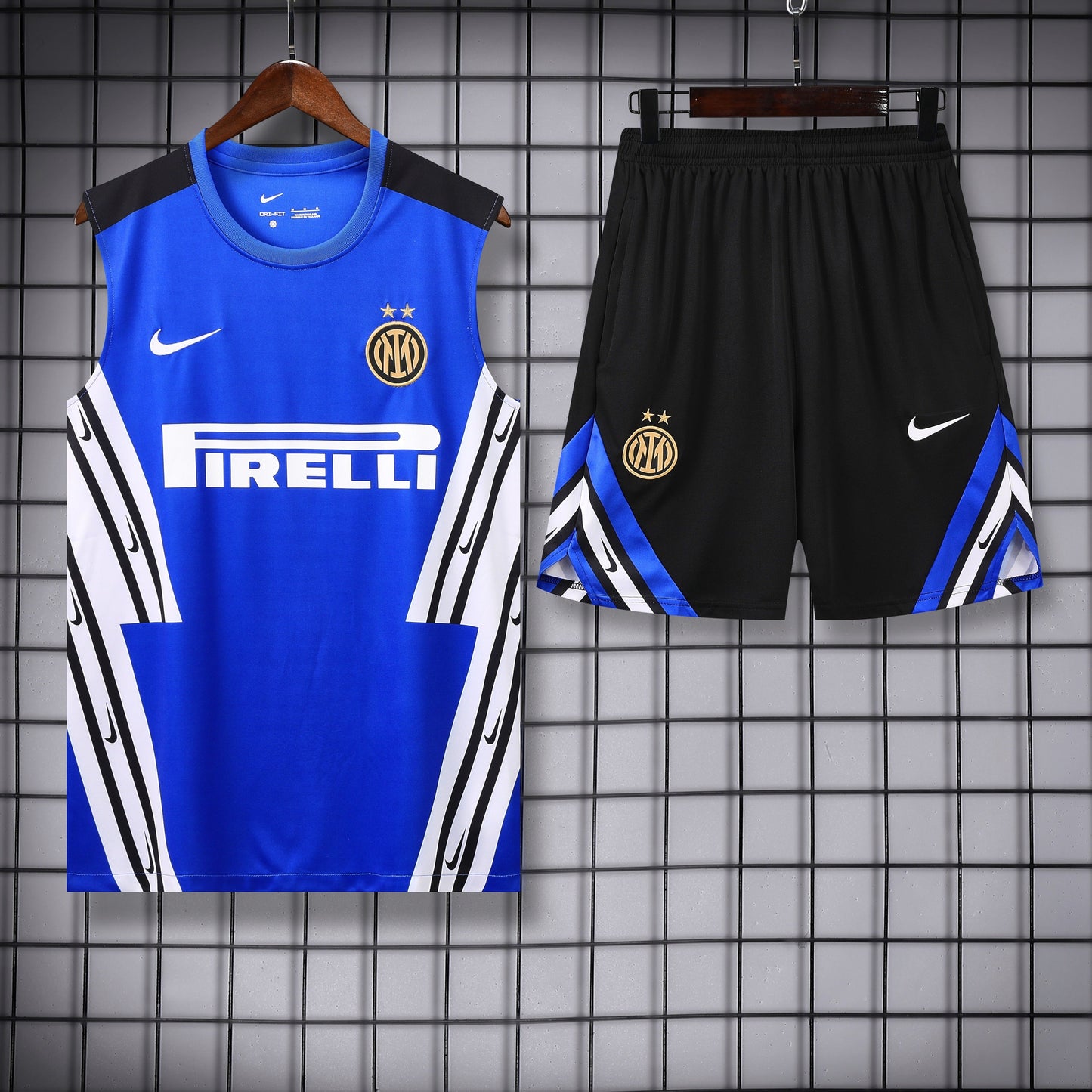 Inter Blu completo con canottiera 2025/26