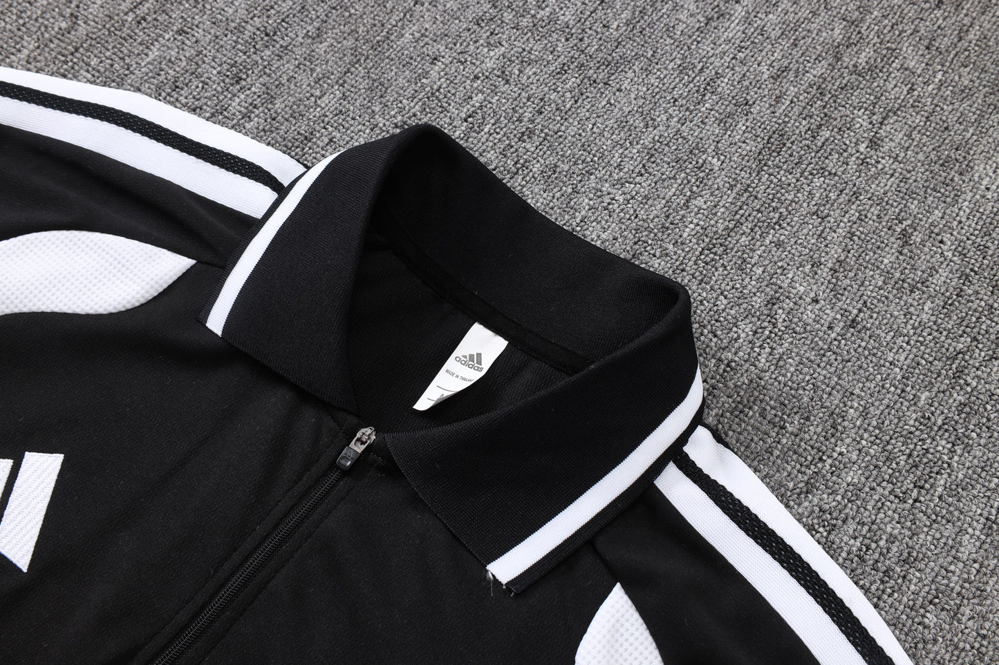 Real Madrid Training Set Black  – Polo + Short